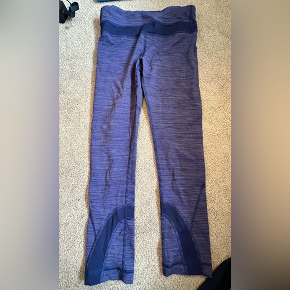 purple lululemon cropped leggings - Picture 1 of 4